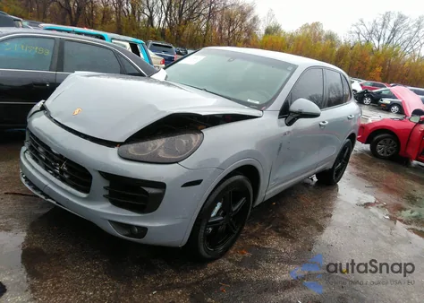 2015 Porsche Cayenne S z USA, uszkodzony, nr VIN WP1AB2A20FLA56715